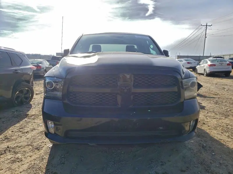 2014 RAM 1500 ST  