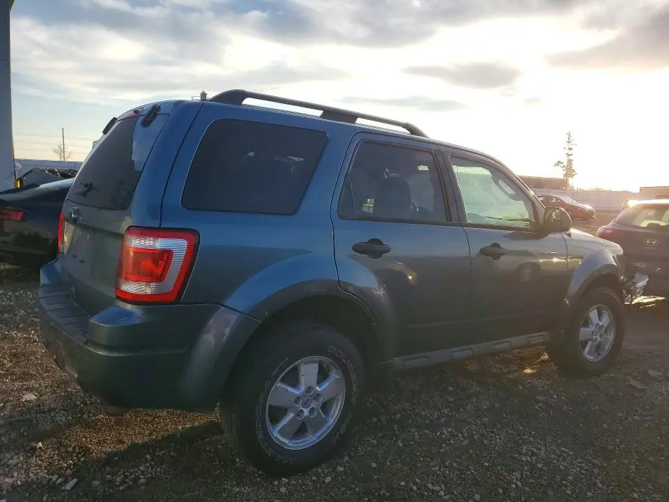 2012 FORD ESCAPE XLT  