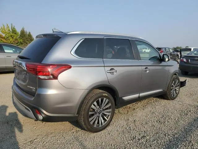 2019 MITSUBISHI OUTLANDER SE  