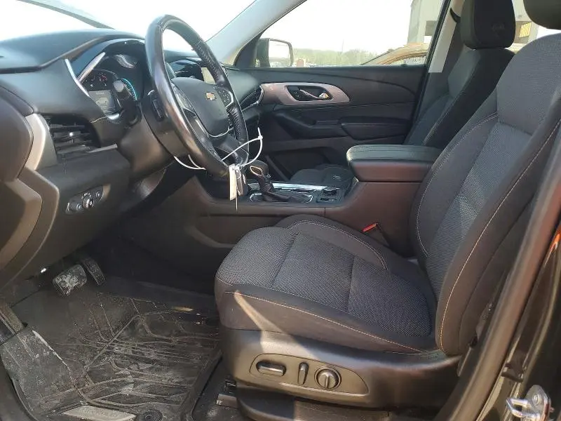 2021 CHEVROLET TRAVERSE LT  