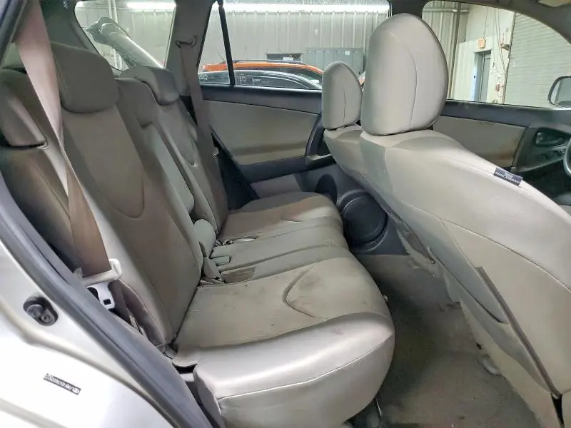 2010 TOYOTA RAV4 BASE  