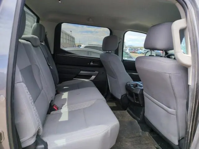 2023 TOYOTA TUNDRA CREWMAX SR  