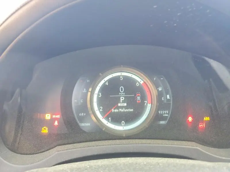 2016 LEXUS IS 200T BASE  