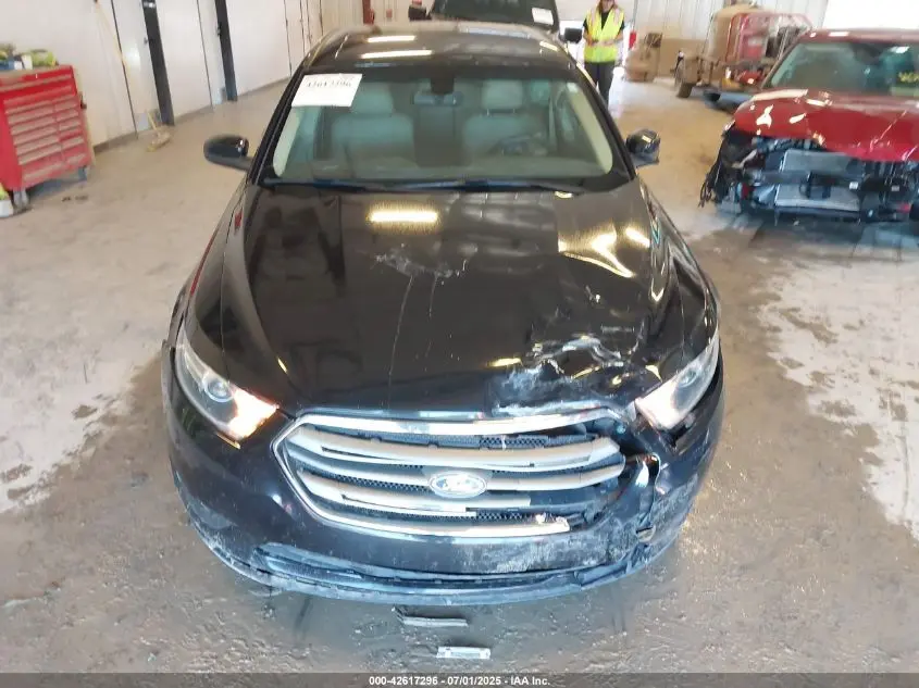 2018 FORD TAURUS SEL