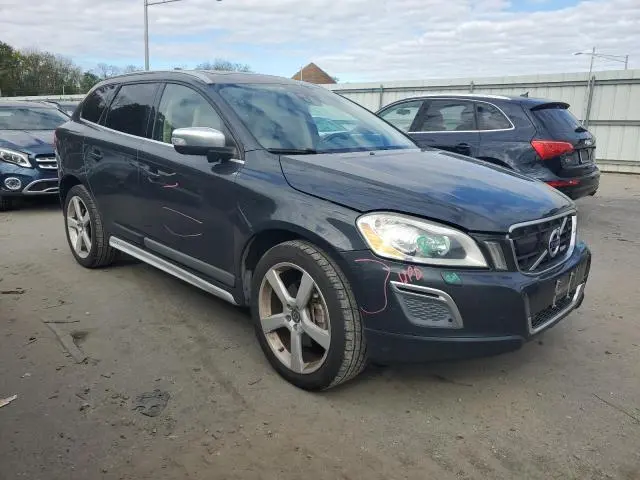 2011 VOLVO XC60 T6  