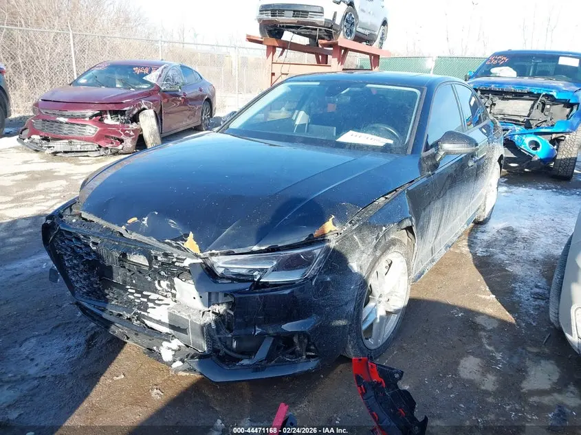 2017 AUDI A4 2.0T SEASON OF AUDI PREMIUM