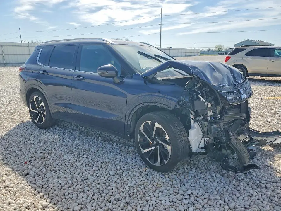 2024 MITSUBISHI OUTLANDER SEL  