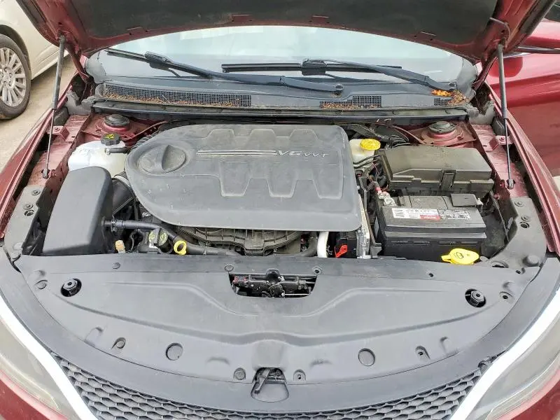 2015 CHRYSLER 200 C  