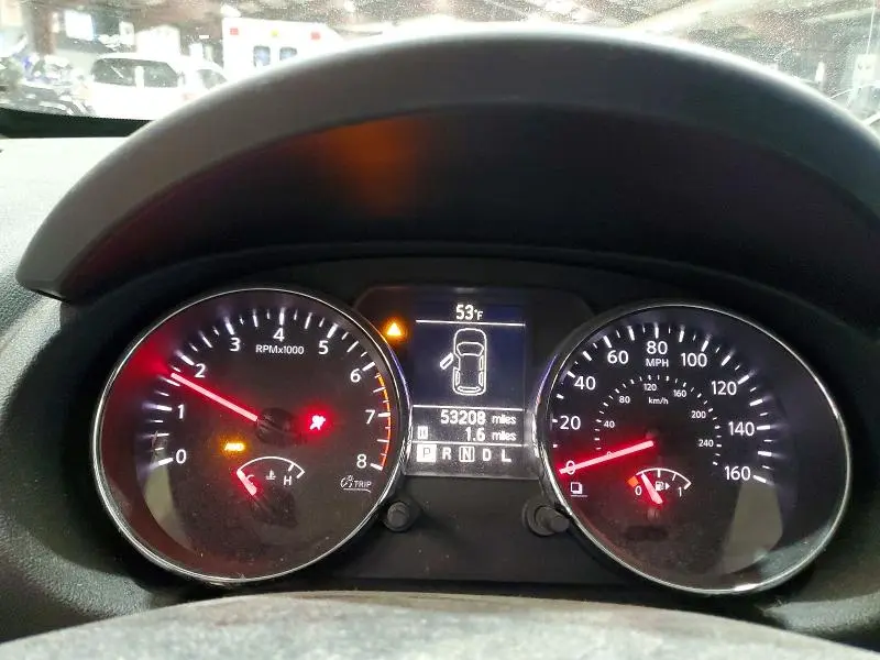 2013 NISSAN ROGUE S  