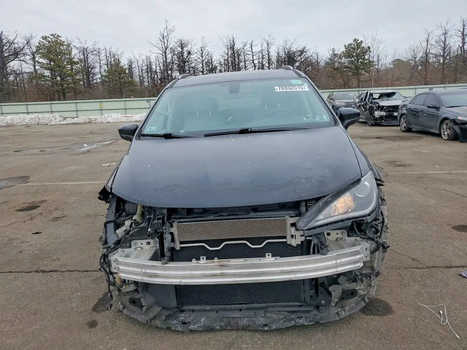 2019 CHRYSLER PACIFICA TOURING L  