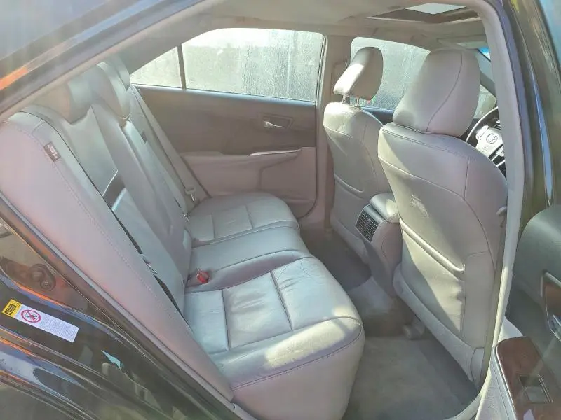 2014 TOYOTA CAMRY XLE  