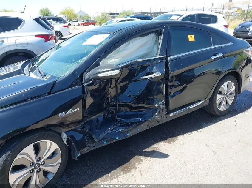 2015 HYUNDAI SONATA HYBRID LIMITED