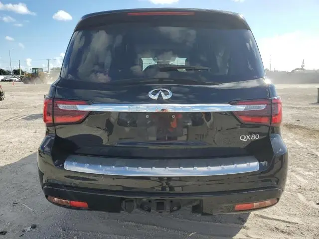 2022 INFINITI QX80 LUXE  
