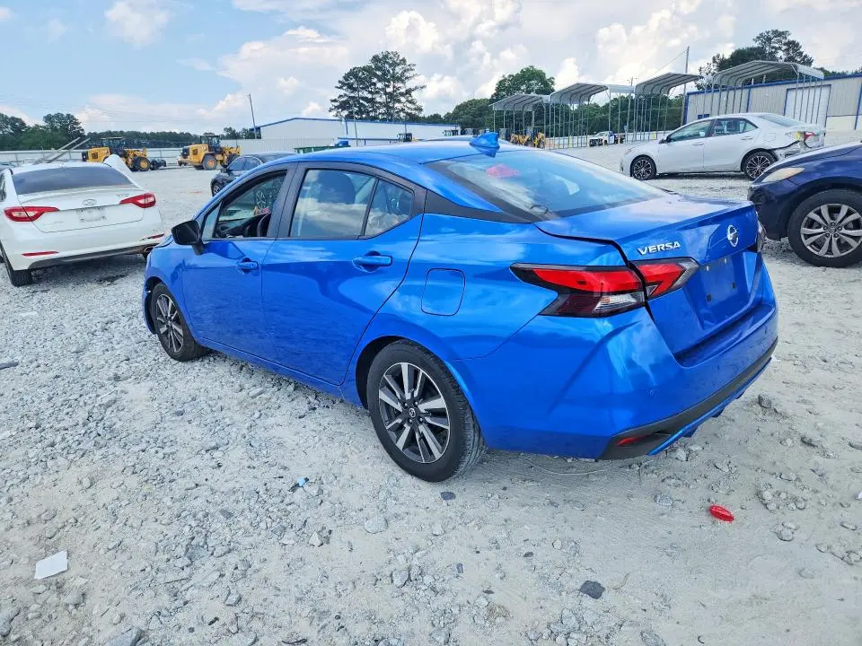 2021 NISSAN VERSA SV  