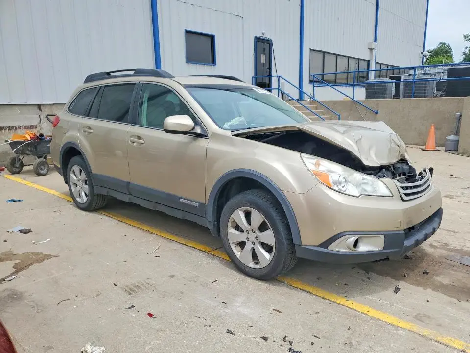 2010 SUBARU OUTBACK 2.5I PREMIUM  