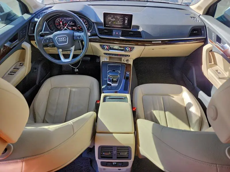 2020 AUDI Q5 PREMIUM PLUS  