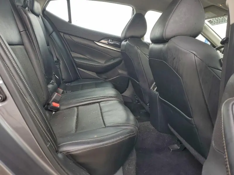 2020 NISSAN MAXIMA SV  