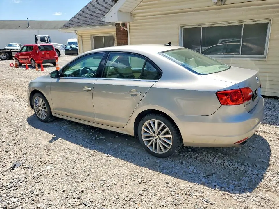 2014 VOLKSWAGEN JETTA SEL  