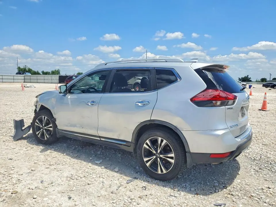 2017 NISSAN ROGUE SL  