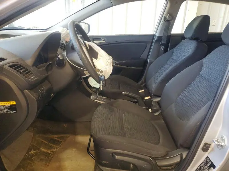 2015 HYUNDAI ACCENT GS  