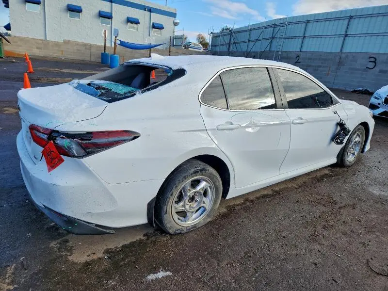 2021 TOYOTA CAMRY LE  