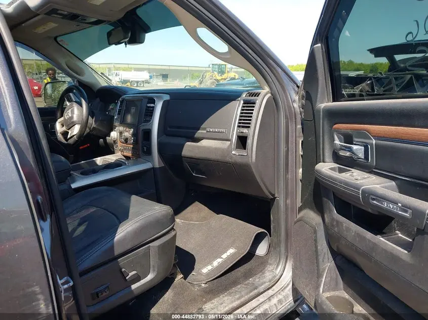 2018 RAM 1500 LARAMIE  4X4 5'7 BOX