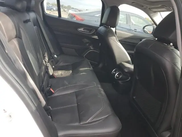 2019 ALFA ROMEO GIULIA   