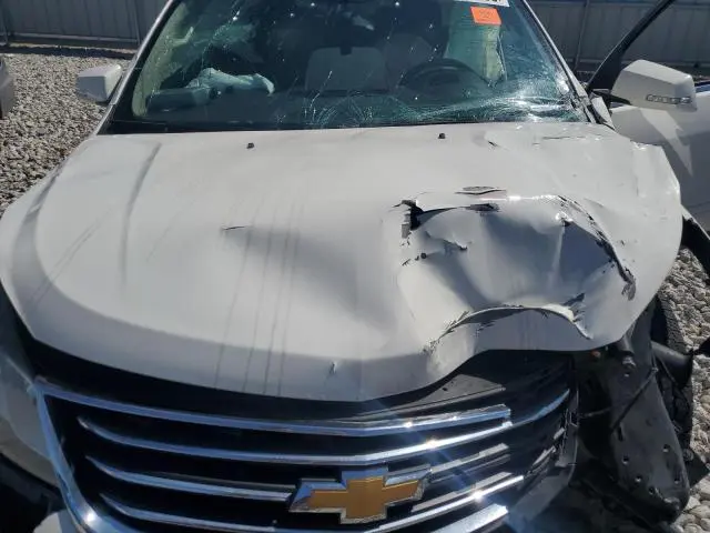 2013 CHEVROLET TRAVERSE LT  