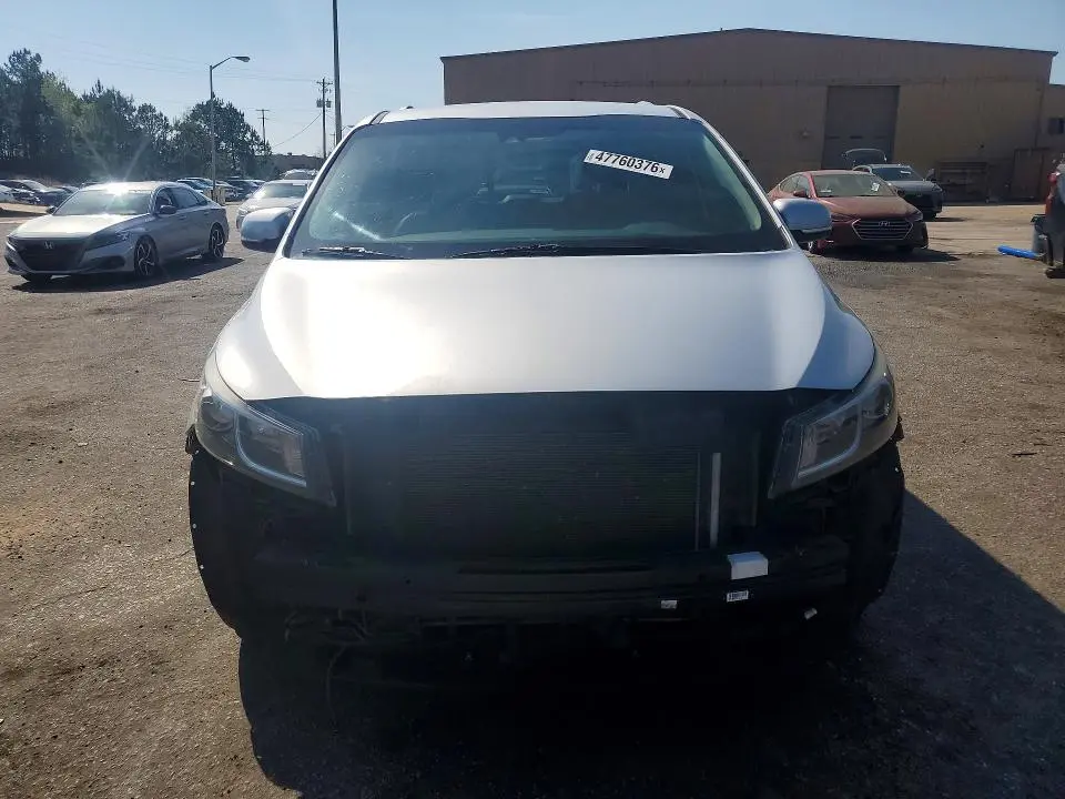 2018 KIA SEDONA LX  