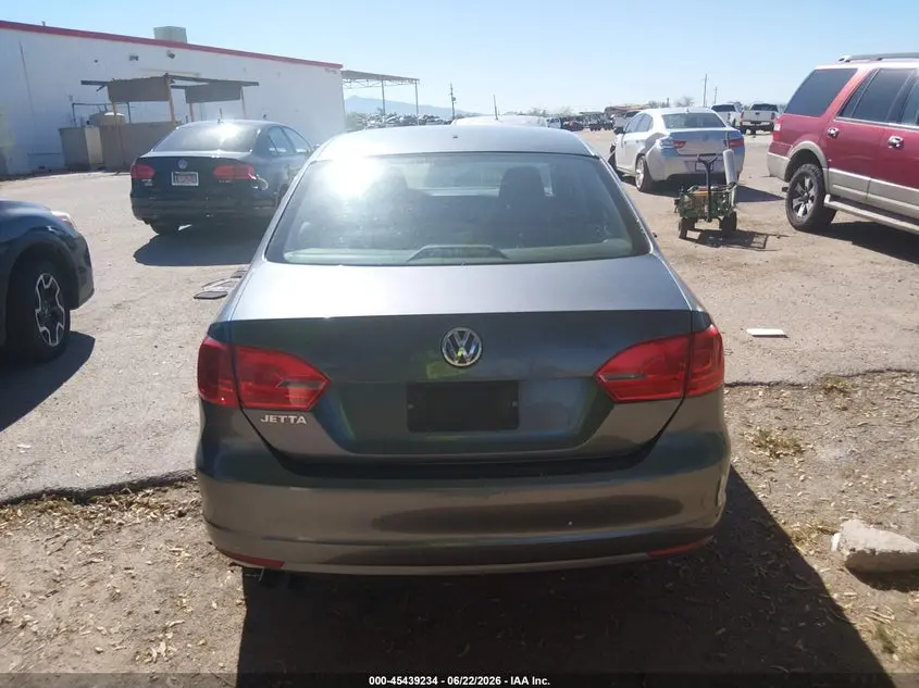 2014 VOLKSWAGEN JETTA 2.0L S