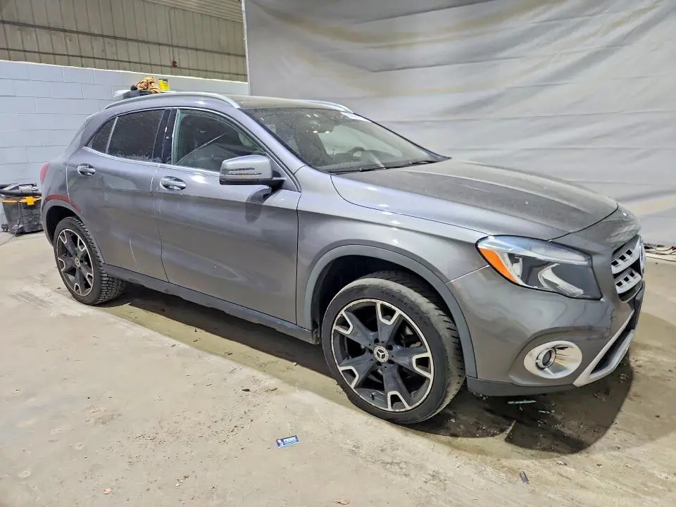 2018 MERCEDES-BENZ GLA 250 4MATIC  