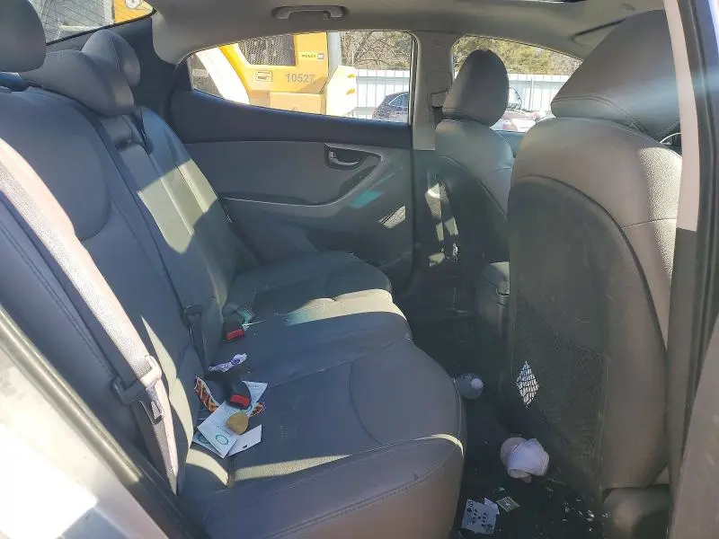 2012 HYUNDAI ELANTRA GLS  