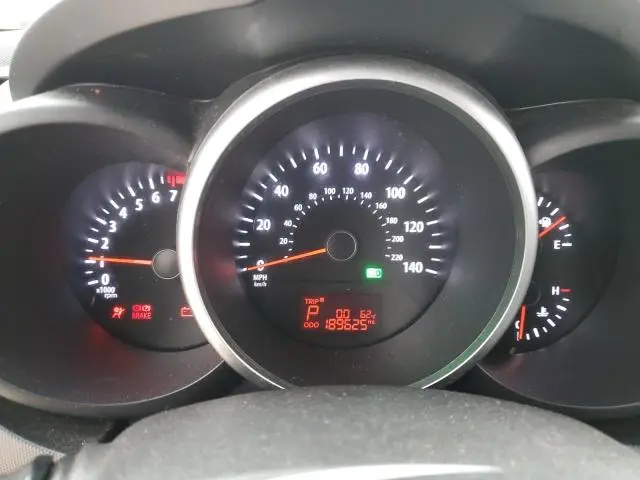2012 KIA SOUL +  