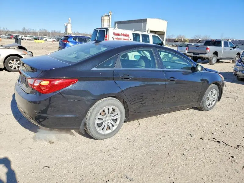 2011 HYUNDAI SONATA GLS  