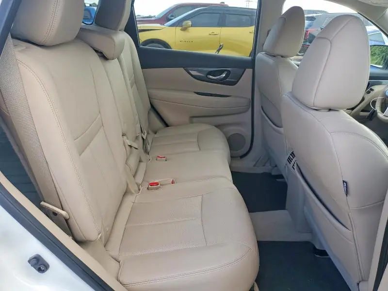 2015 NISSAN ROGUE SL  