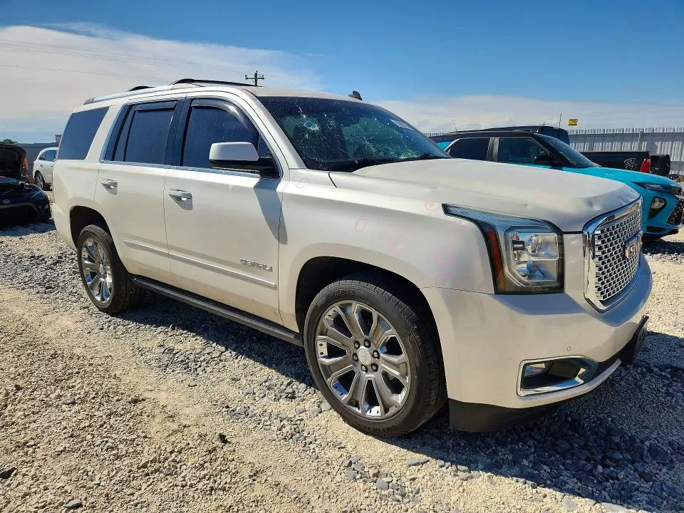 2015 GMC YUKON DENALI  