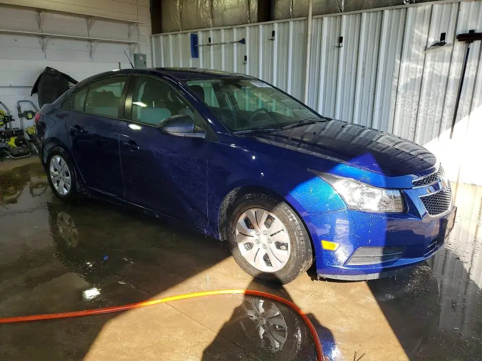 2013 CHEVROLET CRUZE LS  
