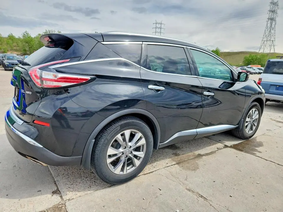 2015 NISSAN MURANO SL  