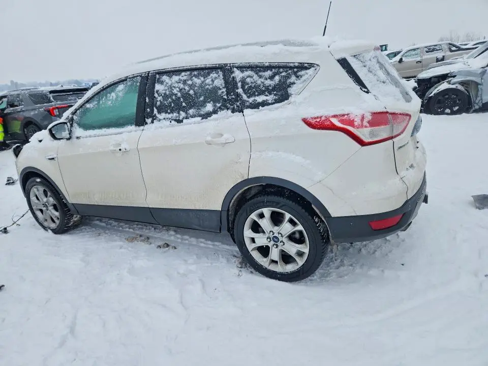 2016 FORD ESCAPE TITANIUM  