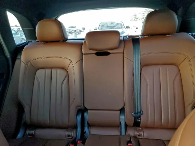 2020 AUDI Q5 PREMIUM PLUS  