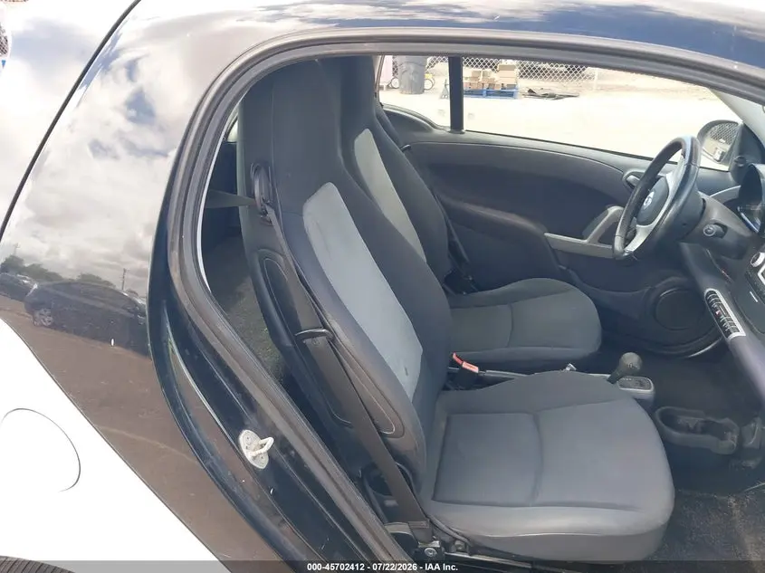 2013 SMART FORTWO PURE