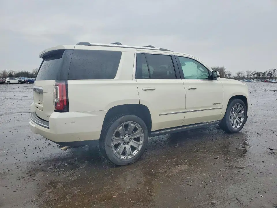 2015 GMC YUKON DENALI  