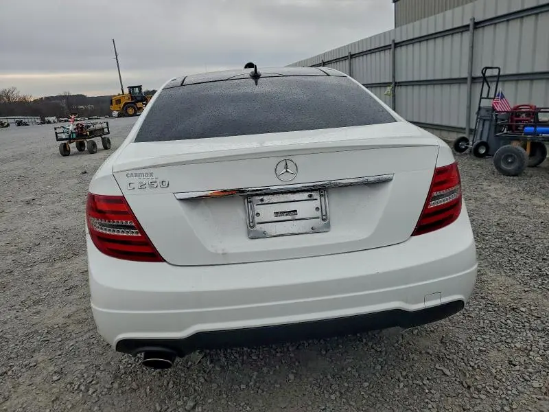 2015 MERCEDES-BENZ C 250  