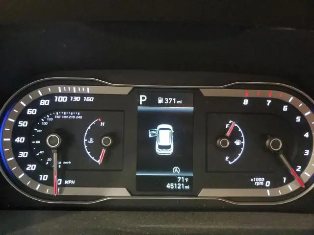 2022 HYUNDAI TUCSON SE  