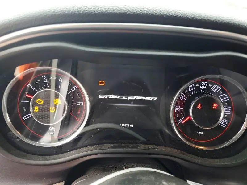 2015 DODGE CHALLENGER SXT  