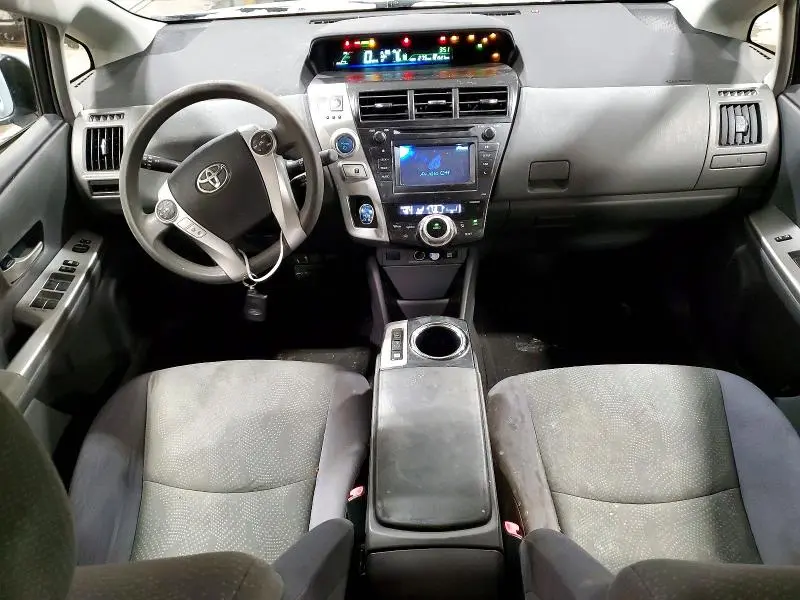 2014 TOYOTA PRIUS V   