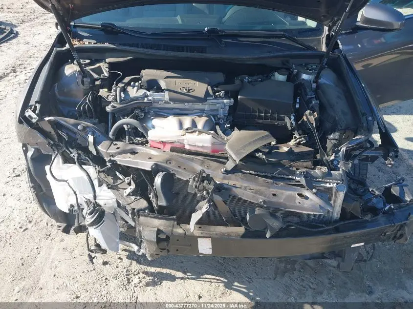 2017 TOYOTA CAMRY LE