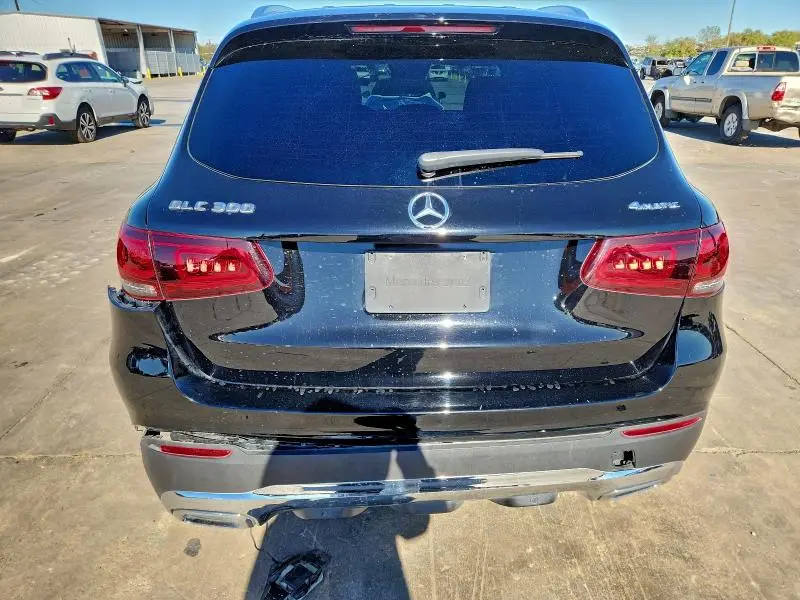 2020 MERCEDES-BENZ GLC 300 4MATIC  
