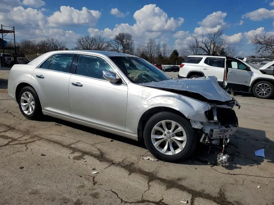 2012 CHRYSLER 300 LIMITED  