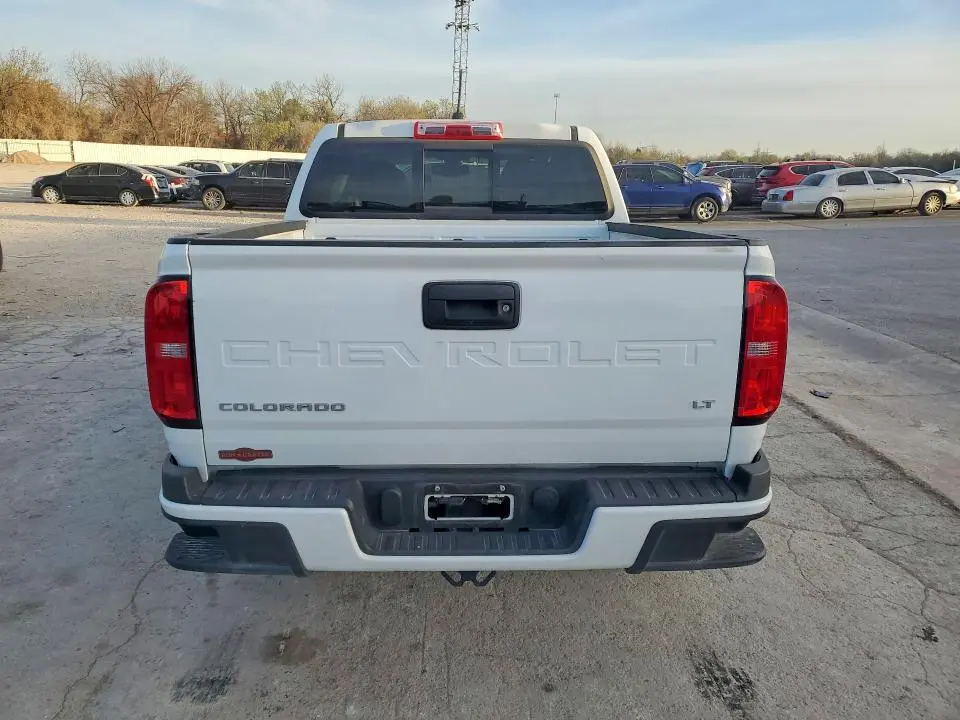 2022 CHEVROLET COLORADO LT  